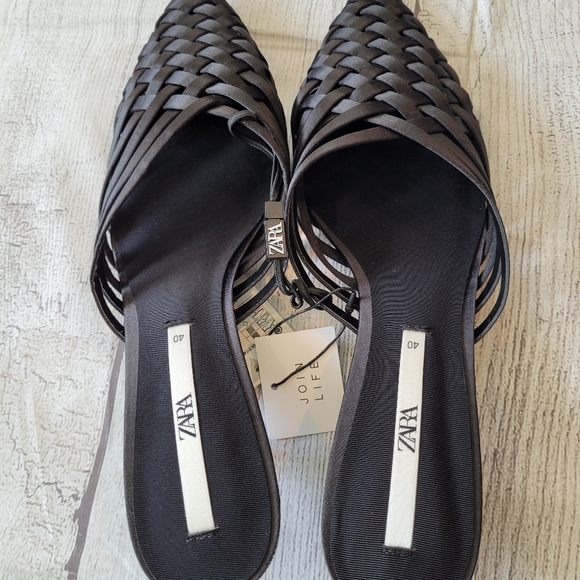 •SOLD• Zara Black Weaved Point Toe Kitten heel Mule Size 9 •New w/ Tag• - Picture 5 of 9